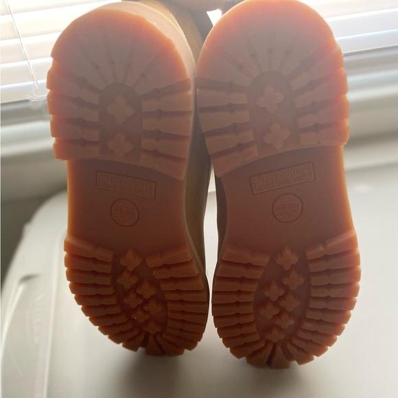 Timberland Big Kids size 5 - Picture 6 of 7
